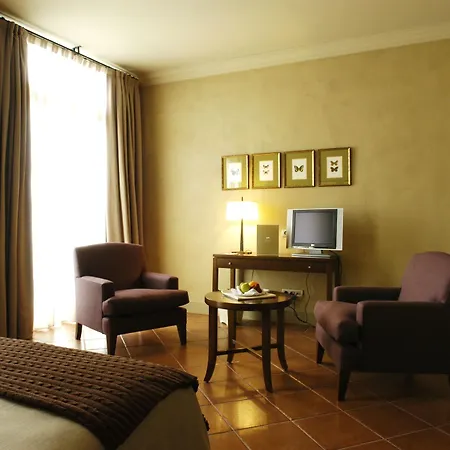 Bremon Boutique By Duquessa Collection Hotel Cardona